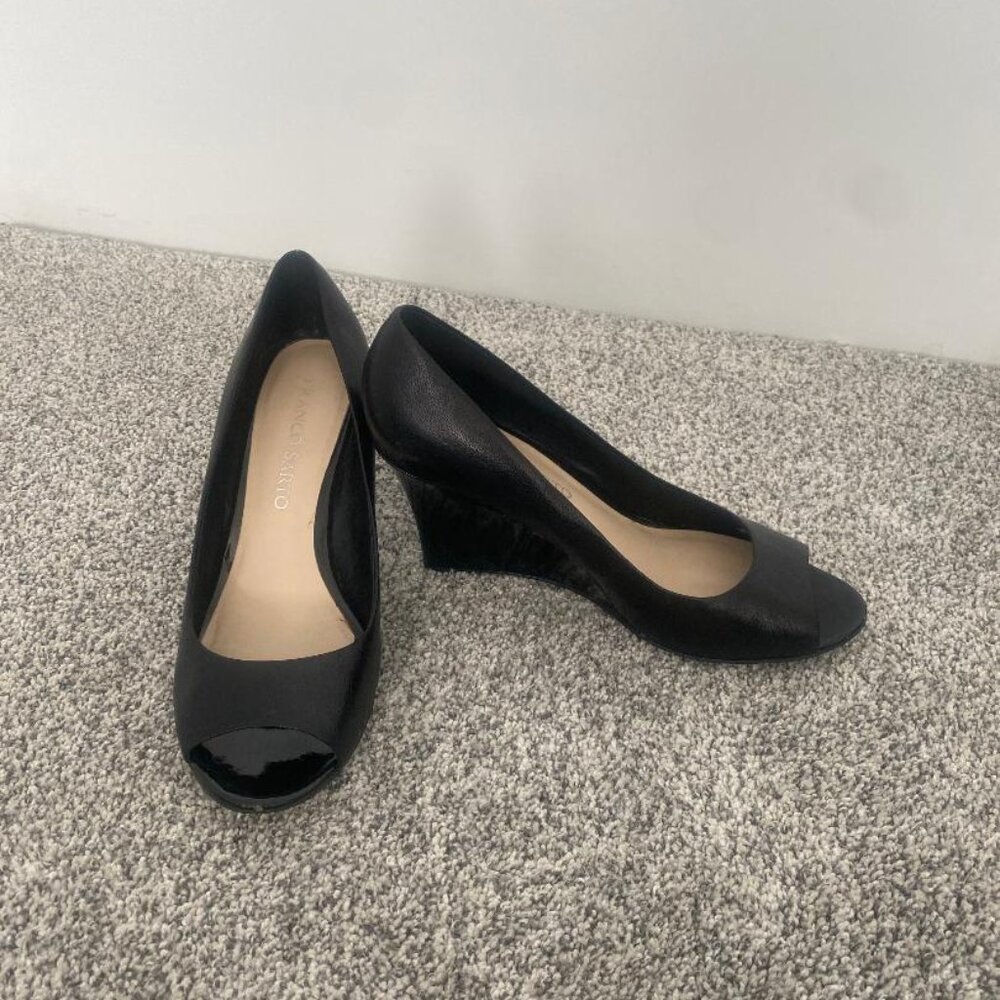 Franco Sarto Harper Black Peep Toe Wedge Heels - Size 8.5 (Box Included)